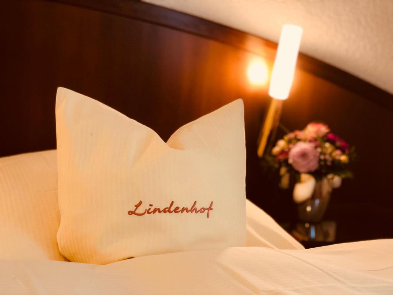 Hotel Lindenhof Mönchengladbach Extérieur photo